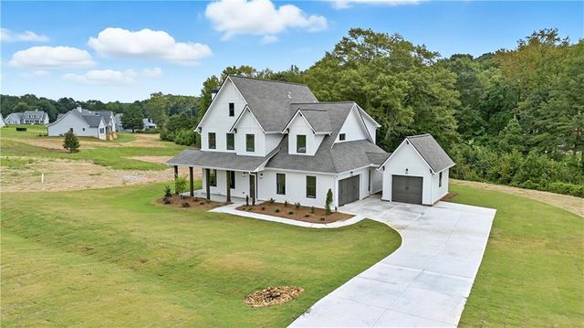 95 Old Town Road, Dacula, GA 30019