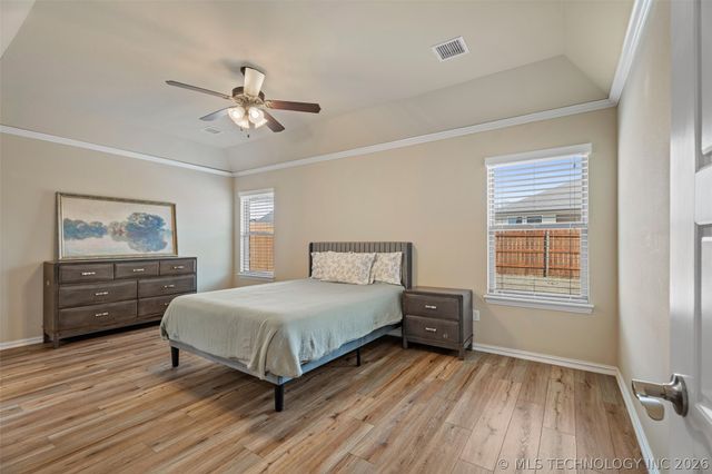 1910 Roman Street, Bartlesville, OK 74006