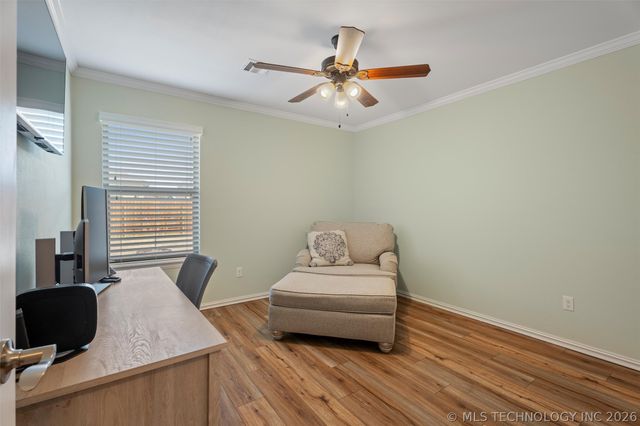 1910 Roman Street, Bartlesville, OK 74006