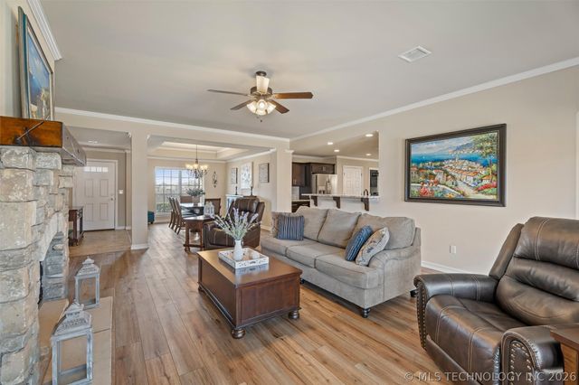 1910 Roman Street, Bartlesville, OK 74006