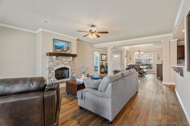 1910 Roman Street, Bartlesville, OK 74006