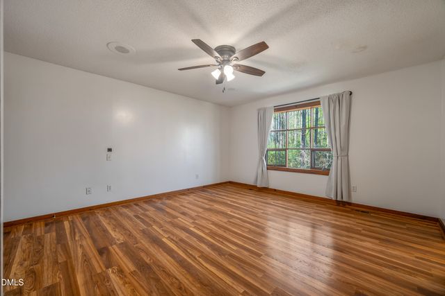 433 Holly Oak Court, Fuquay Varina, NC 27526