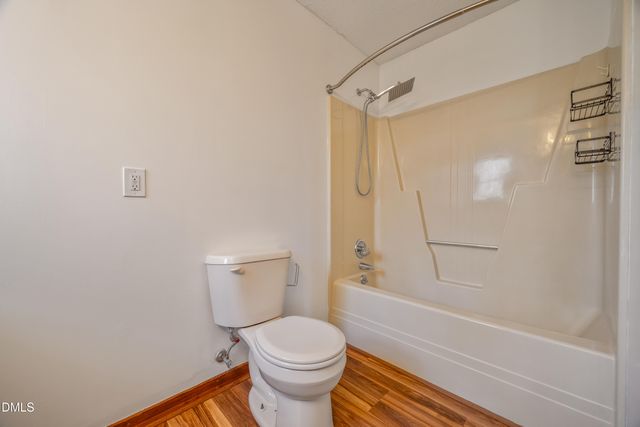 433 Holly Oak Court, Fuquay Varina, NC 27526