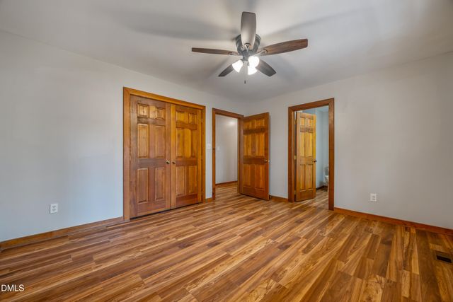 433 Holly Oak Court, Fuquay Varina, NC 27526