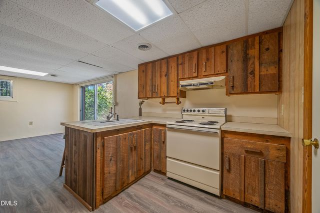 433 Holly Oak Court, Fuquay Varina, NC 27526