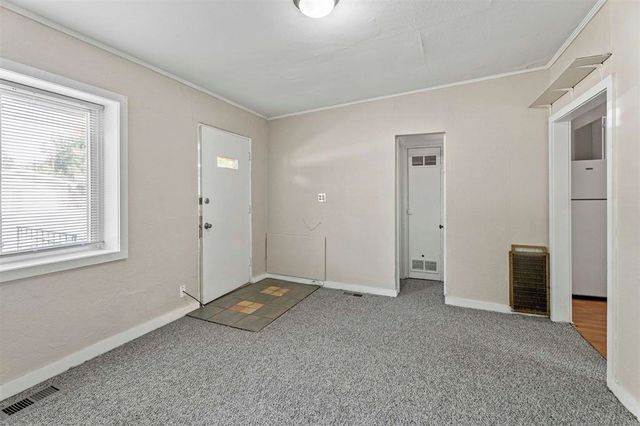 121-127 W 31st St N, Wichita, KS 67204