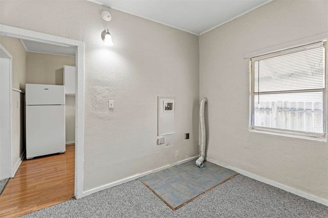 121-127 W 31st St N, Wichita, KS 67204