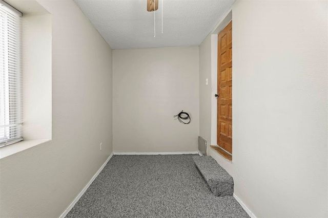 121-127 W 31st St N, Wichita, KS 67204