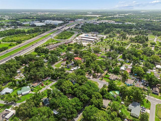 804 VALENCIA ROAD, Plant City, FL 33563