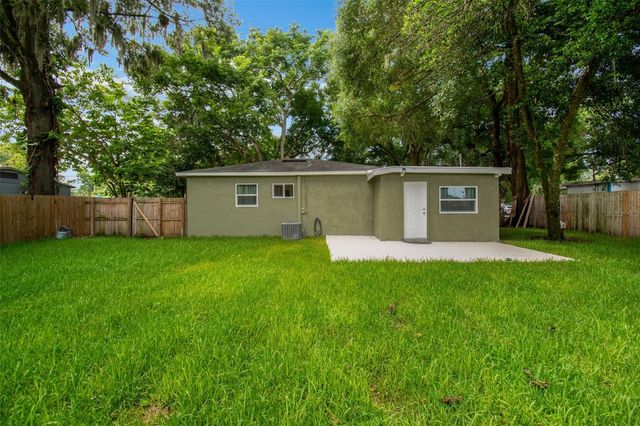 804 VALENCIA ROAD, Plant City, FL 33563