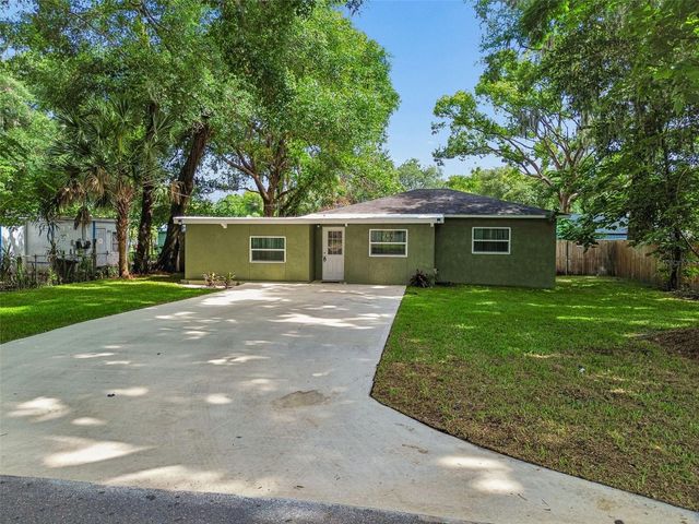 804 VALENCIA ROAD, Plant City, FL 33563