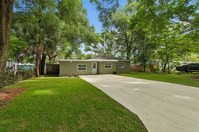 804 VALENCIA ROAD, Plant City, FL 33563
