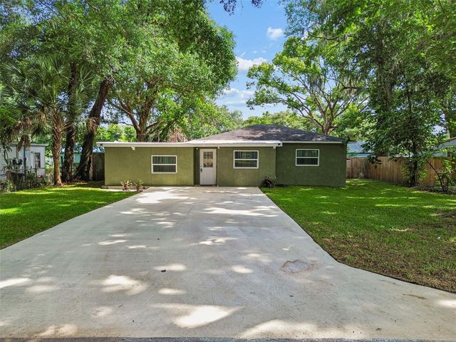 804 VALENCIA ROAD, Plant City, FL 33563