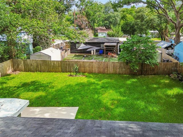 804 VALENCIA ROAD, Plant City, FL 33563