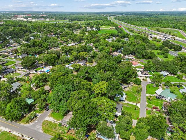 804 VALENCIA ROAD, Plant City, FL 33563