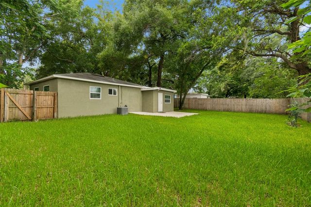 804 VALENCIA ROAD, Plant City, FL 33563