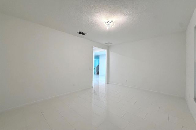 10710 SW Hensley Street, Port St. Lucie, FL 34987
