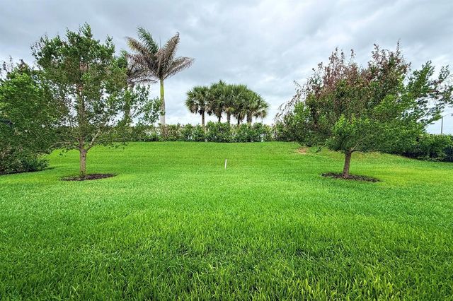 10710 SW Hensley Street, Port St. Lucie, FL 34987