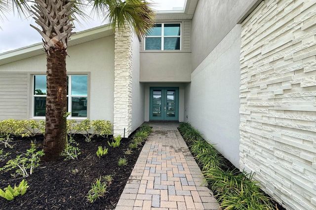 10710 SW Hensley Street, Port St. Lucie, FL 34987