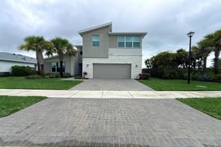 10710 SW Hensley Street, Port St. Lucie, FL 34987