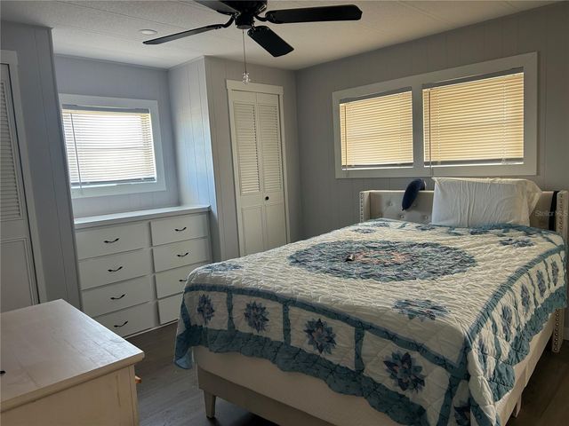 3221 SWEET GUM TERRACE, Sarasota, FL 34237