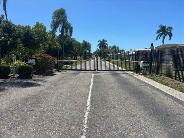 3221 SWEET GUM TERRACE, Sarasota, FL 34237