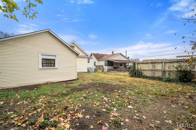 9225 Pavia Avenue, Affton, MO 63123