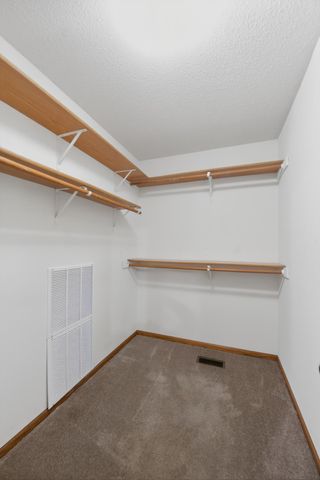 9244 Dunbar Knoll N, Brooklyn Park, MN 55443