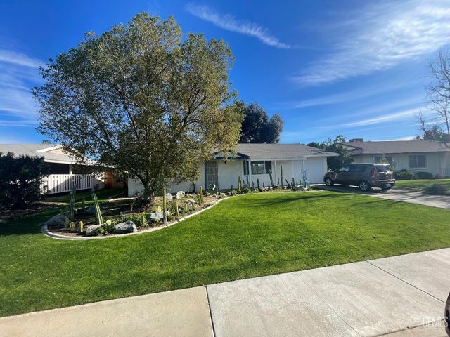 708 Cherry Hills Drive, Bakersfield, CA 93309