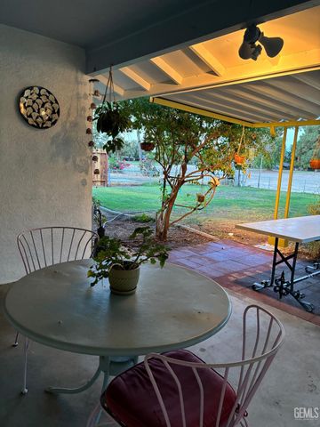 708 Cherry Hills Drive, Bakersfield, CA 93309