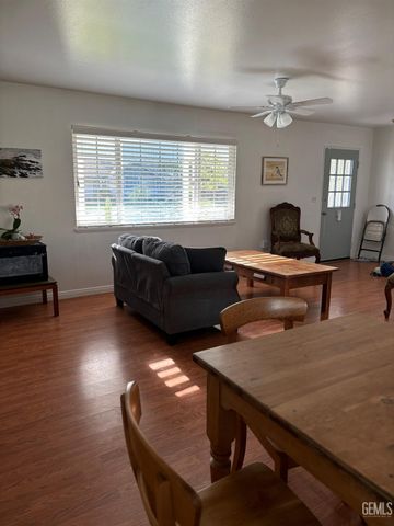 708 Cherry Hills Drive, Bakersfield, CA 93309