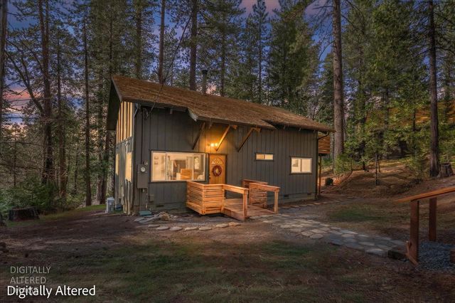 210 David Lee Rd, Arnold, CA 95223