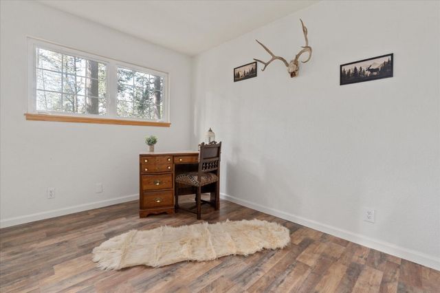 210 David Lee Rd, Arnold, CA 95223