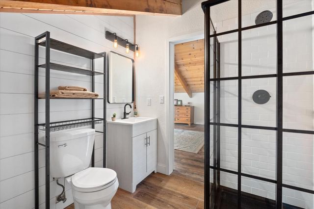 210 David Lee Rd, Arnold, CA 95223