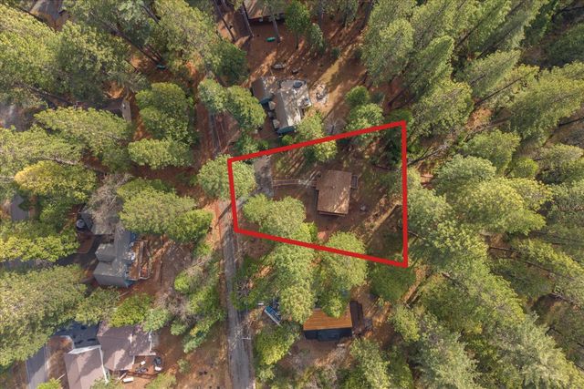 210 David Lee Rd, Arnold, CA 95223