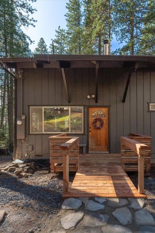 210 David Lee Rd, Arnold, CA 95223