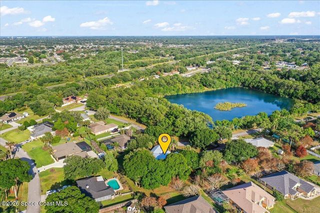 986 Nixon Circle NE, Palm Bay, FL 32907