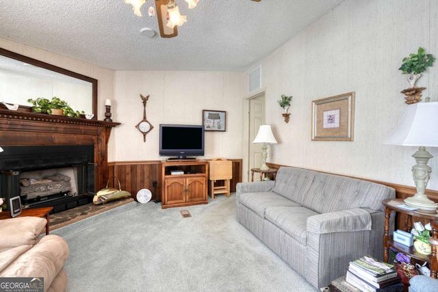 266 Garden Lane, Hiawassee, GA 30546