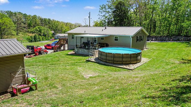 306 Trapp-Goffs Cor Road, Winchester, KY 40391
