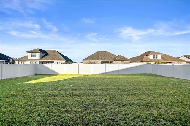 24966 Spectacular Bid Loop, Daphne, AL 36526