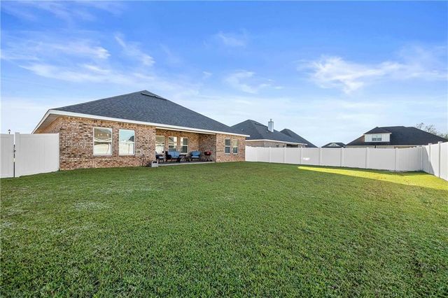 24966 Spectacular Bid Loop, Daphne, AL 36526