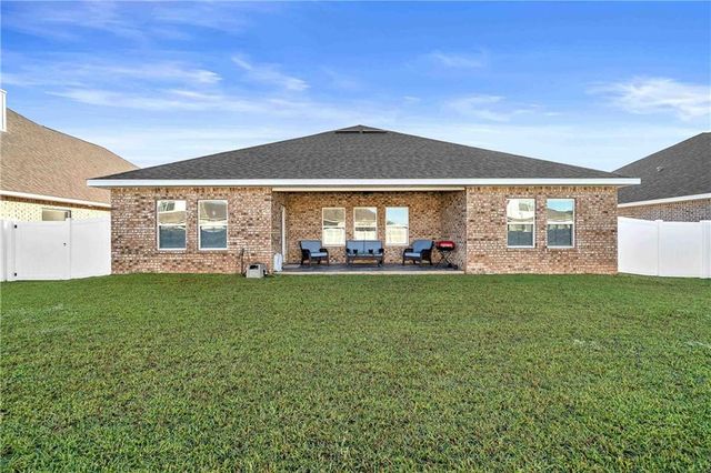 24966 Spectacular Bid Loop, Daphne, AL 36526