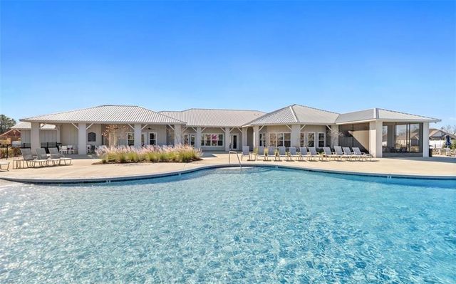 24966 Spectacular Bid Loop, Daphne, AL 36526
