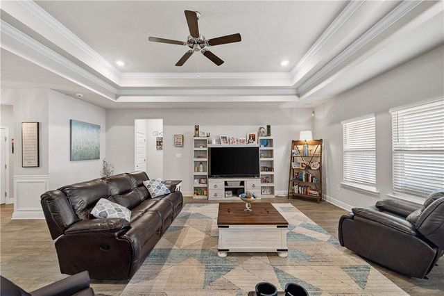 24966 Spectacular Bid Loop, Daphne, AL 36526