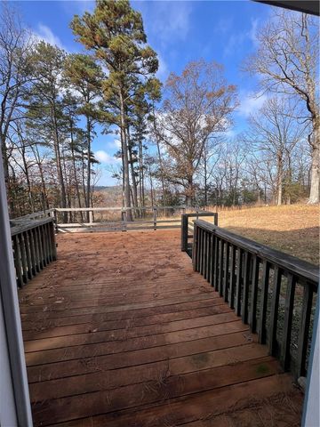 589 Pr 2721, London, AR 72847