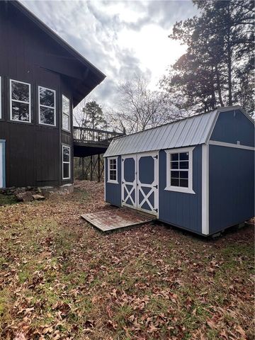 589 Pr 2721, London, AR 72847