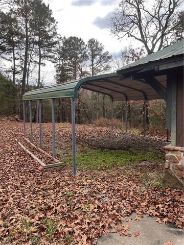 589 Pr 2721, London, AR 72847