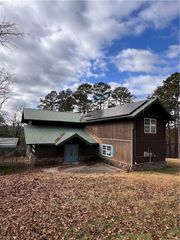 589 Pr 2721, London, AR 72847