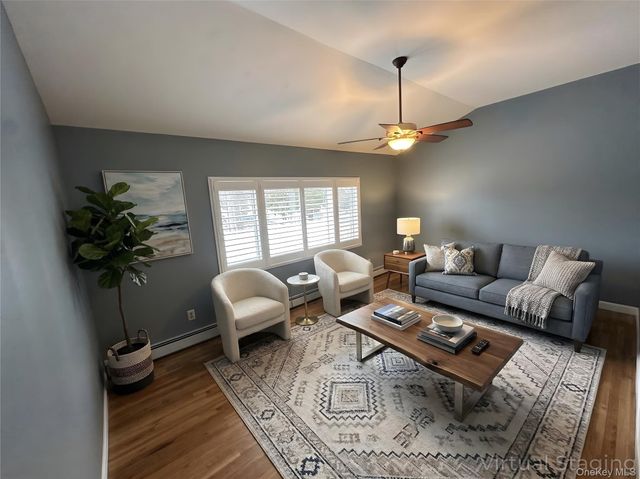 26 Stevenson Place, Deer Park, NY 11729