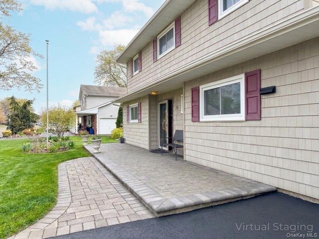26 Stevenson Place, Deer Park, NY 11729
